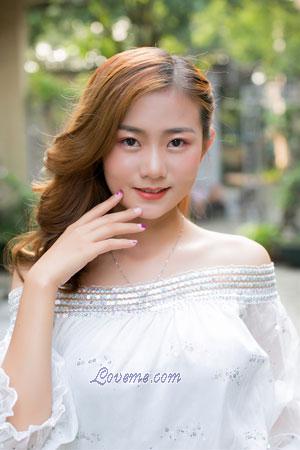 182429 - Yuanyuan Age: 25 - China