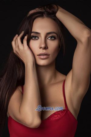 204702 - Anastasia Age: 34 - Russia