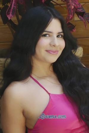 216436 - Melanie Age: 30 - Colombia