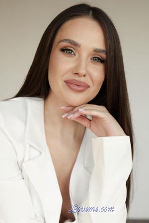 222551 - Anastasia Age: 29 - Ukraine