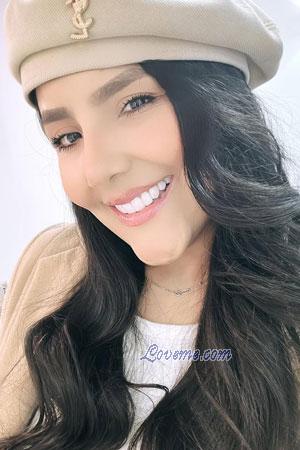 223837 - Julieth Age: 32 - Colombia