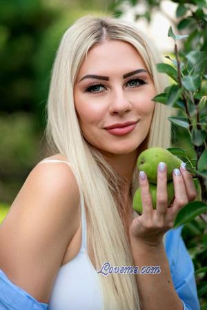 224365 - Yuliya Age: 46 - Ukraine